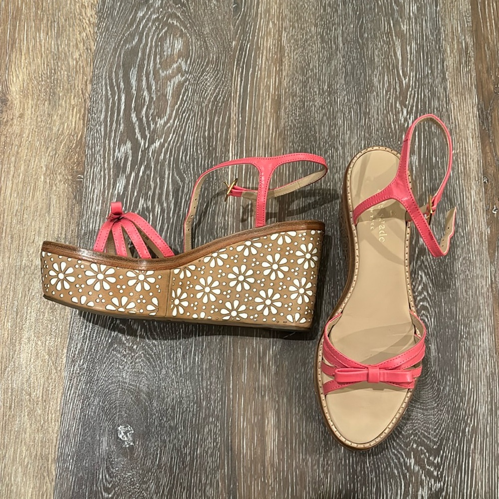 CUTE pink Kate Spade wedge sandals